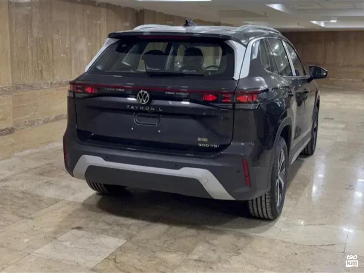 فروش فولکس T-ROC 1.5 لیتر توربو ۲۰۲۵ صفر مشکی بدون رنگ تهران نیاوران (۲۷ بهمن ۱۴۰۴)