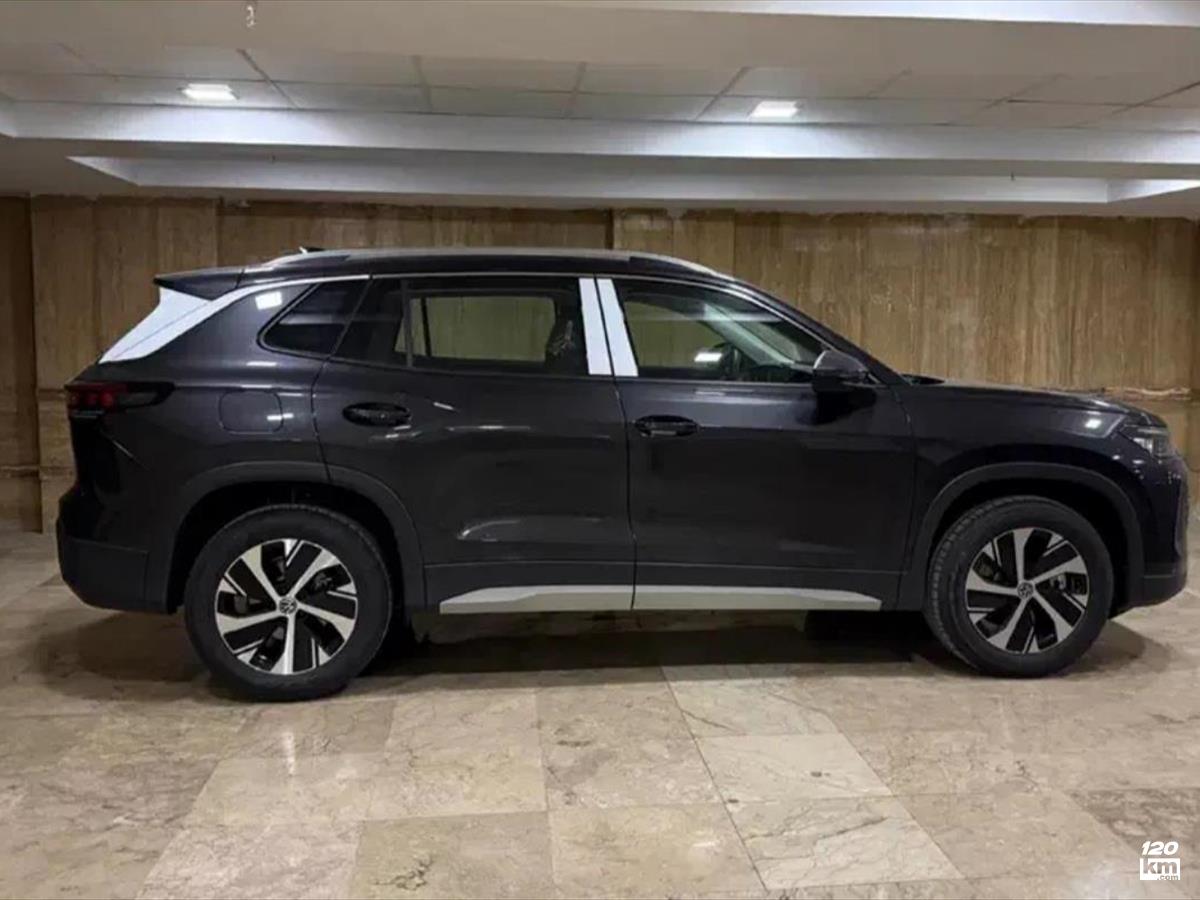 فروش فولکس T-ROC 1.5 لیتر توربو ۲۰۲۵ صفر مشکی بدون رنگ تهران نیاوران (۲۷ بهمن ۱۴۰۴)