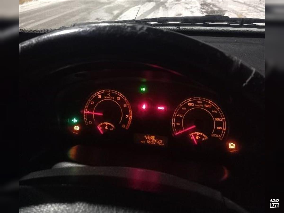 فروش وانت آریسان ۱۳۹۸ دوگانه سوز سفید دو لکه رنگ تهران پردیس (۲۷ بهمن ۱۴۰۴)