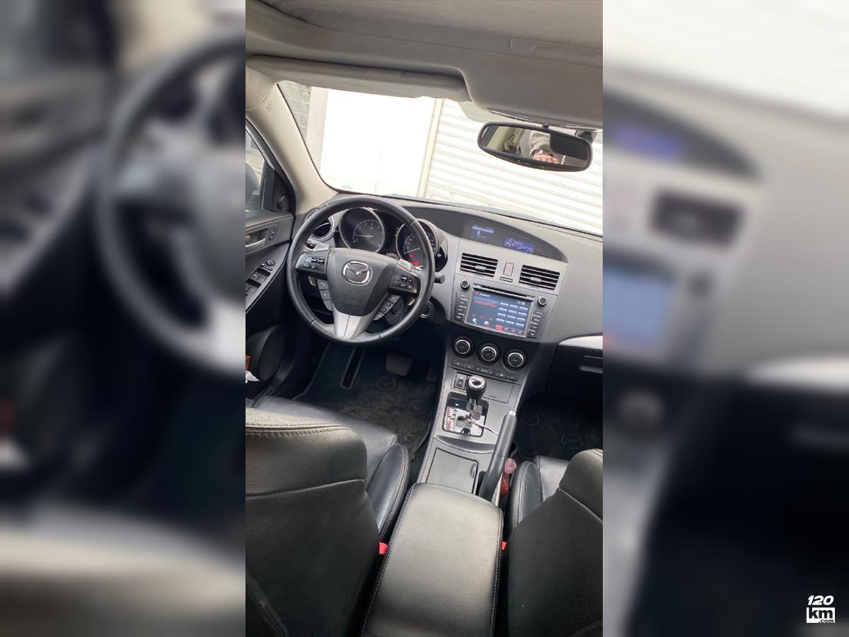 فروش مزدا 3 صندوقدار ۱۳۹۷ (کم کارکرد) سفید بدون رنگ تهران عباس آباد (بهشتی) (۲۹ بهمن ۱۴۰۴)