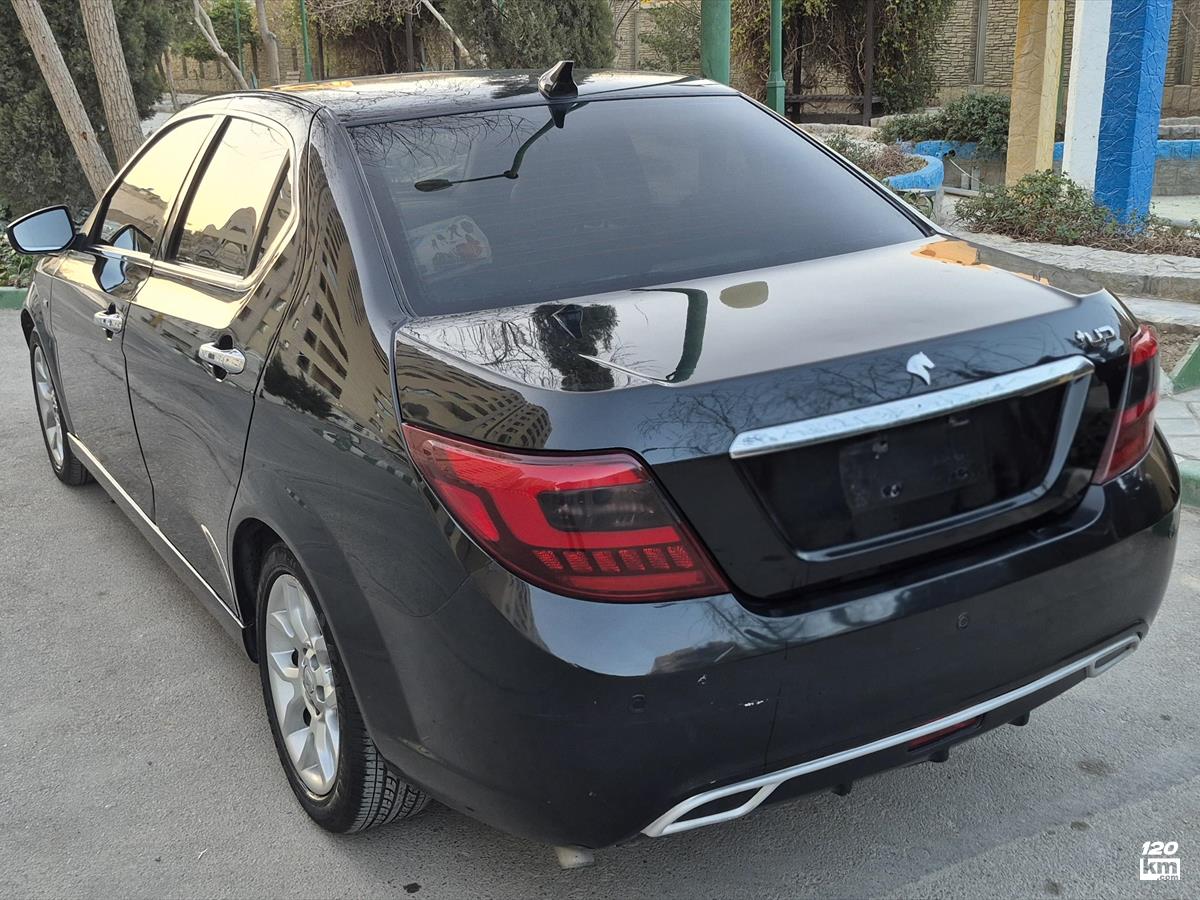 فروش دنا پلاس توربو ۱۳۹۹ مشکی بدون رنگ اصفهان پروین (۱ اسفند ۱۴۰۴)