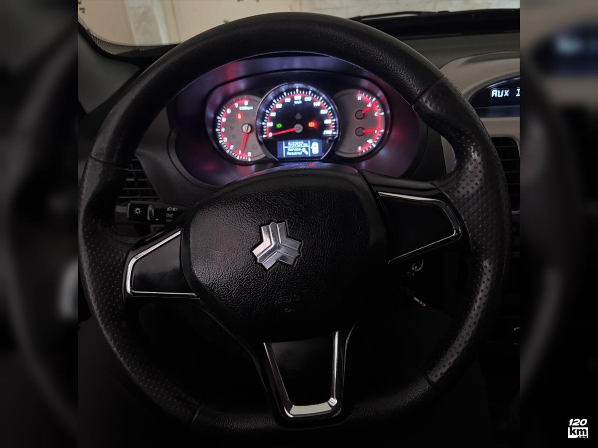 فروش کوییک S ۱۴۰۰ سفید بدون رنگ کرج گوهردشت (۲ اسفند ۱۴۰۴)