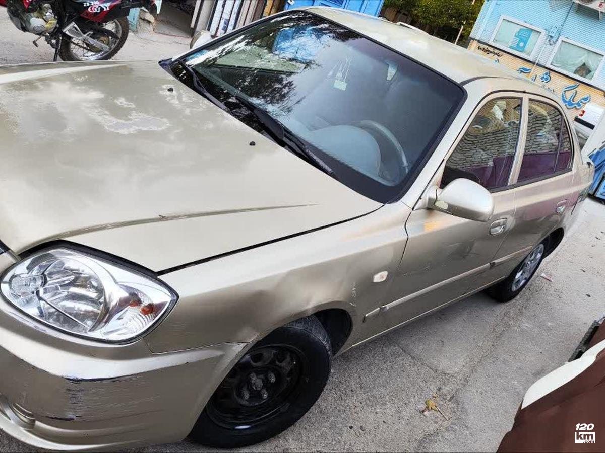 فروش هیوندای ورنا ۱۳۸۳ بژ بدون رنگ فارس استهبان (۳ اسفند ۱۴۰۴)