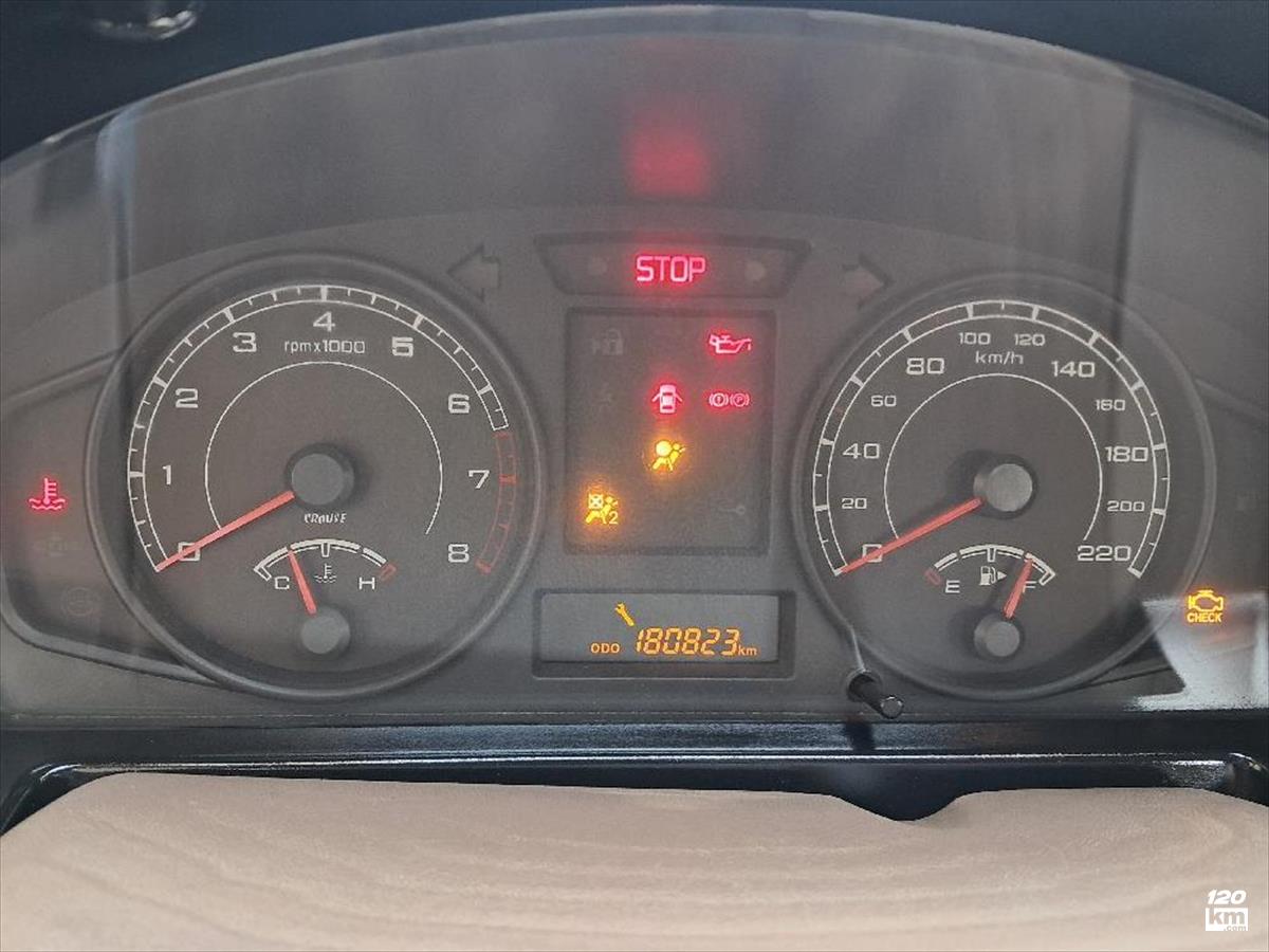 فروش پژو 405 GLX ۱۳۹۴ دلفینی یک لکه رنگ تهران تهرانپارس شرقی (۴ اسفند ۱۴۰۴)