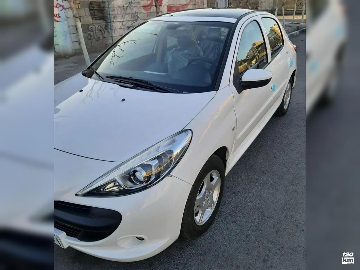 فروش پژو 207 ۱۴۰۳ (کم کارکرد) سفید بدون رنگ تهران نسیم شهر (۵ اسفند ۱۴۰۴)