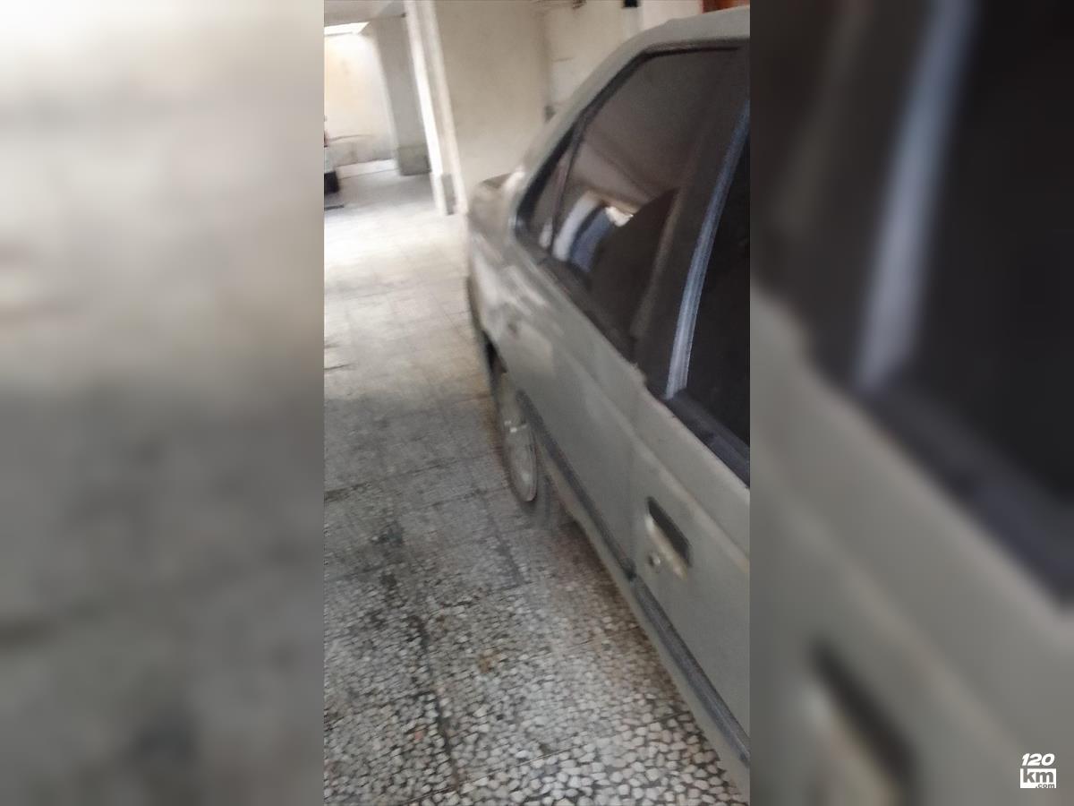 فروش پژو 405 GLX ۱۳۹۰ دوگانه سوز نقره ای چند لکه رنگ مازندران بابل (۶ اسفند ۱۴۰۴)