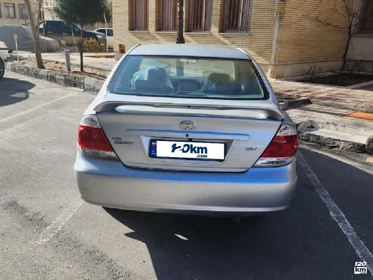 فروش تویوتا کمری گرند ۲۰۰۶ نقره ای بدون رنگ کرمان شهربابک (۷ اسفند ۱۴۰۴)