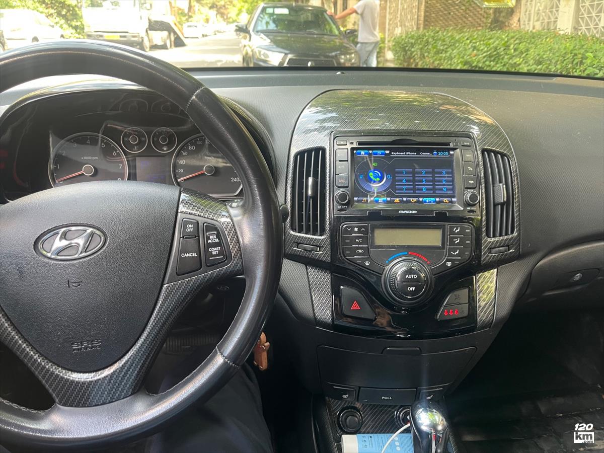 فروش هیوندای سری i i30 ۲۰۱۱ مشکی یک لکه رنگ تهران فرمانیه (۷ اسفند ۱۴۰۴)