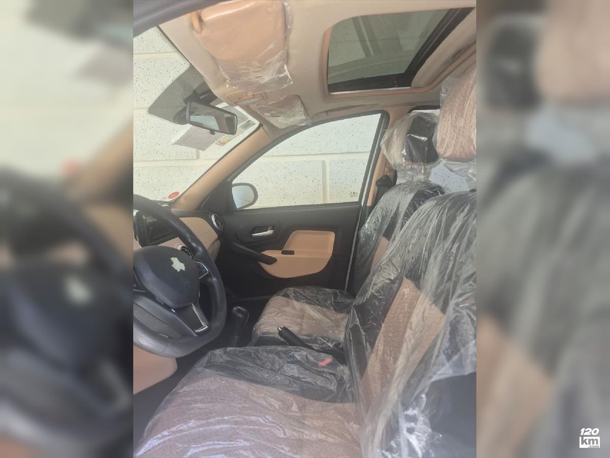 فروش اطلس G ۱۴۰۳ صفر سفید بدون رنگ فارس لار (۸ اسفند ۱۴۰۴)