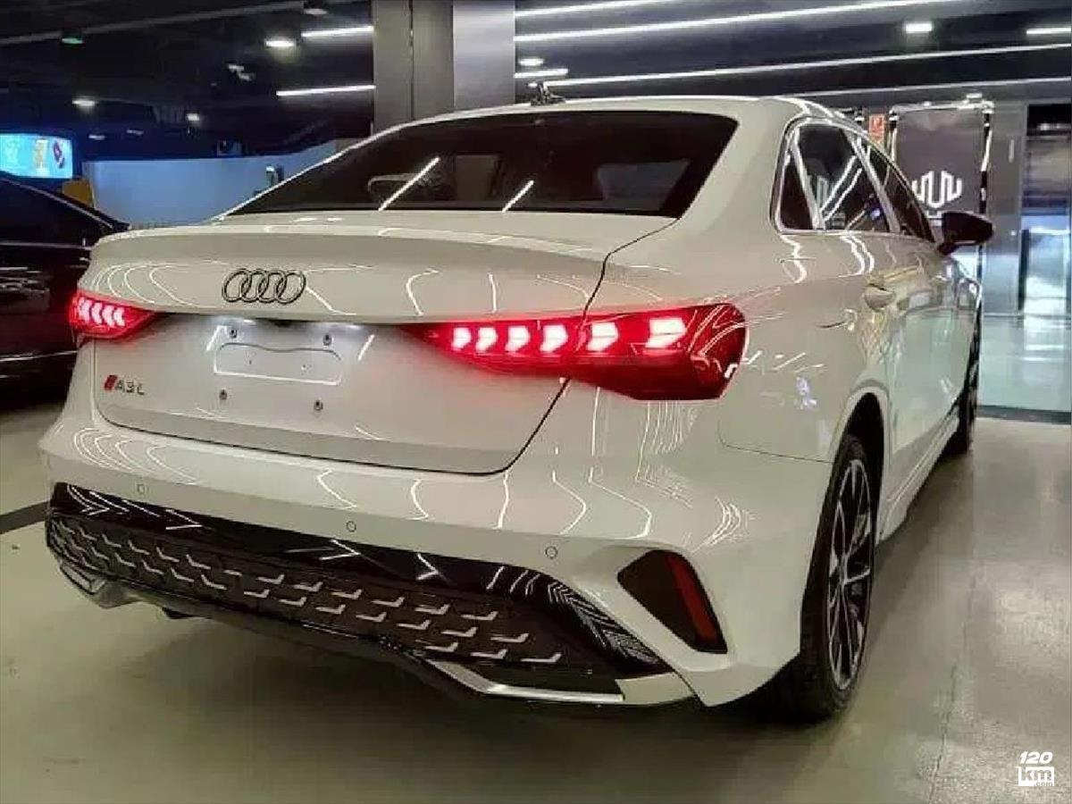 فروش آئودی سری A A3L 1.5 لیتر توربو ۲۰۲۵ صفر سفید بدون رنگ قم زنبیل‌آباد (شهید صدوقی) (۸ اسفند ۱۴۰۴)