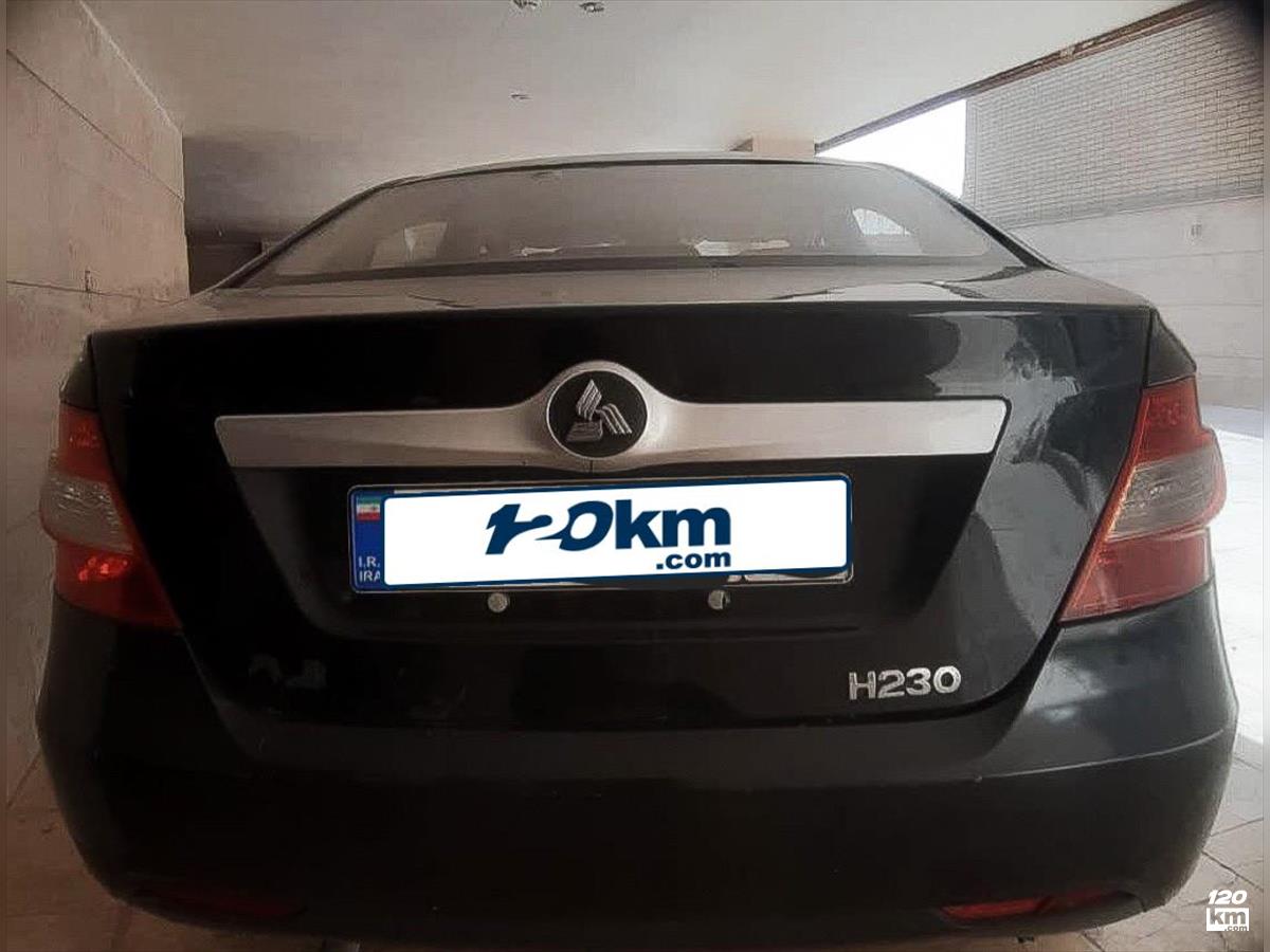فروش برلیانس H230 ۱۳۹۶ مشکی یک لکه رنگ اصفهان پروین (۶ مرداد ۱۴۰۵)