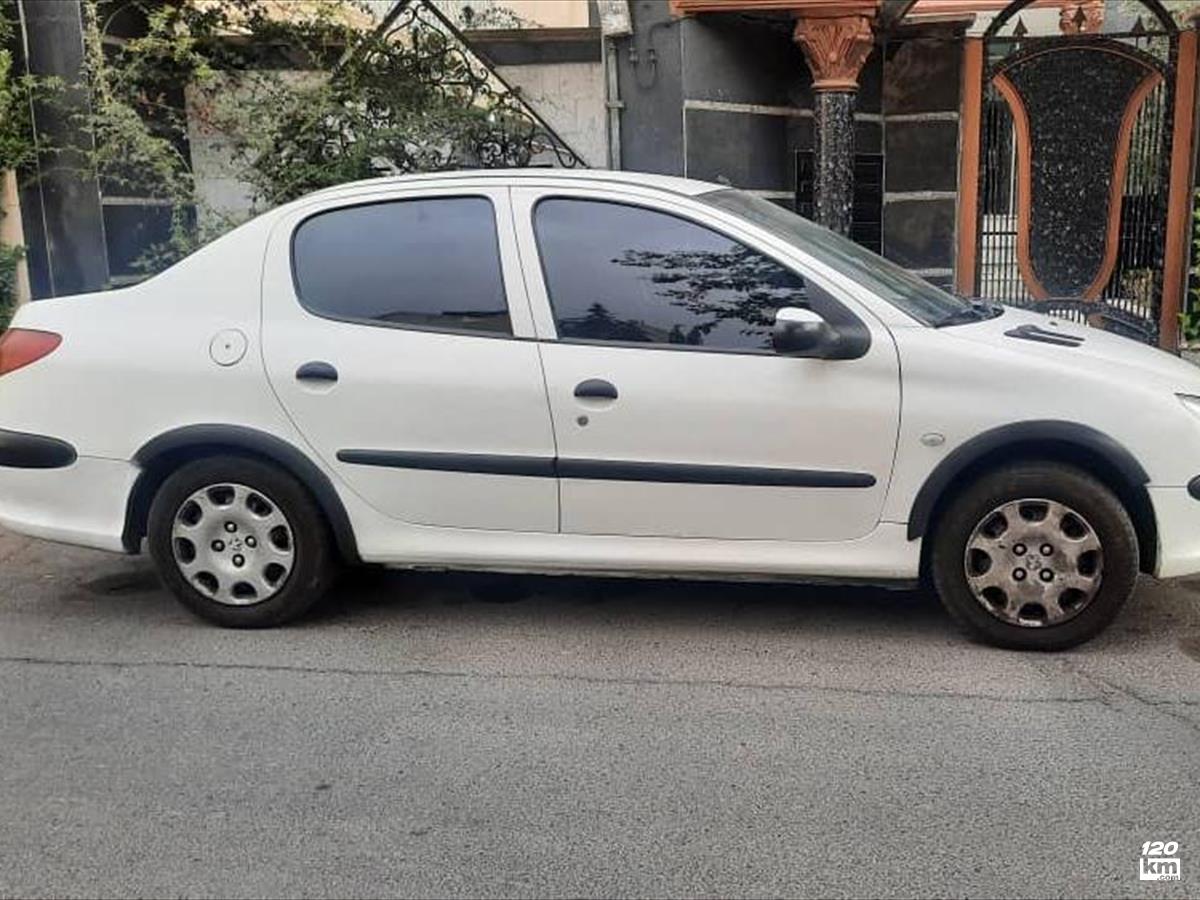 فروش پژو 206 SD V8 ۱۳۹۶ سفید بدون رنگ تهران پونک (۲۷ مرداد ۱۴۰۵)