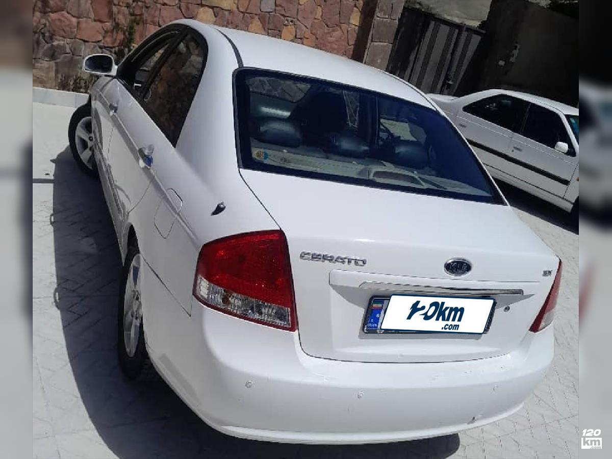 فروش کیا سراتو 2000cc ۲۰۰۸ سفید دو لکه رنگ تهران تهرانپارس غربی (۲۵ شهریور ۱۴۰۵)
