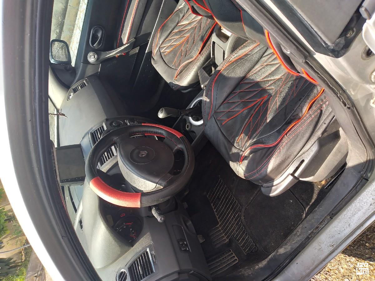 فروش رنو مگان صندوقدار 1600cc ۲۰۰۶ نقره ای دور رنگ مازندران قائم شهر (۵ آبان ۱۴۰۵)